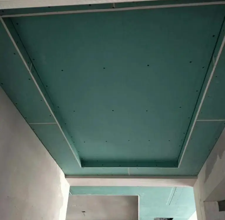 石膏板吊顶施工方法及质量标准