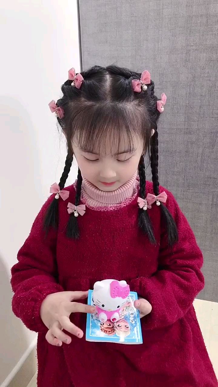 儿童编发:甜美可爱的小仙女发型,出门游玩,拍照都非常好看-度小视