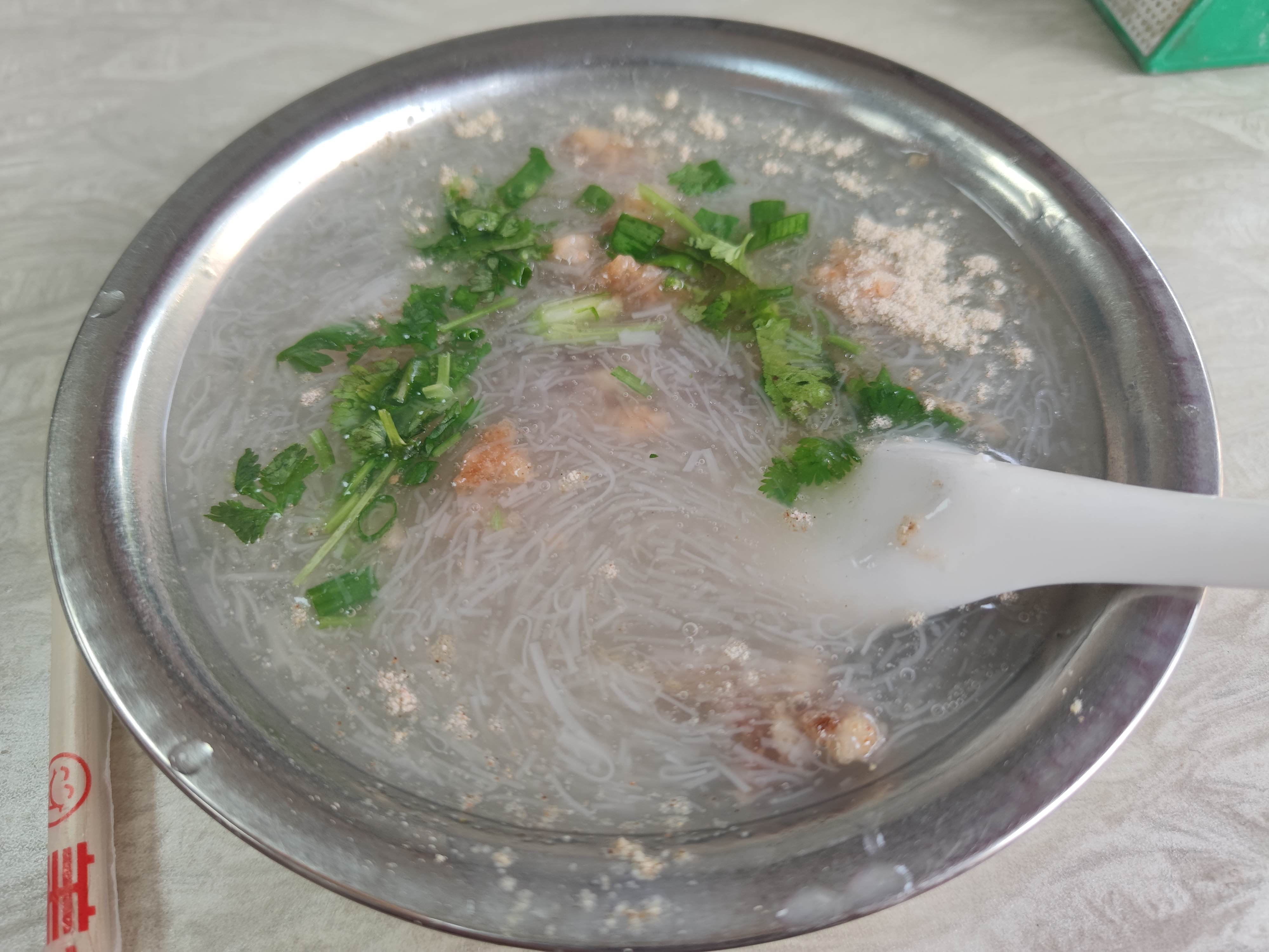 面线糊里面有海蛎,蛏子,醋肉……网友:我吃的是海鲜吧