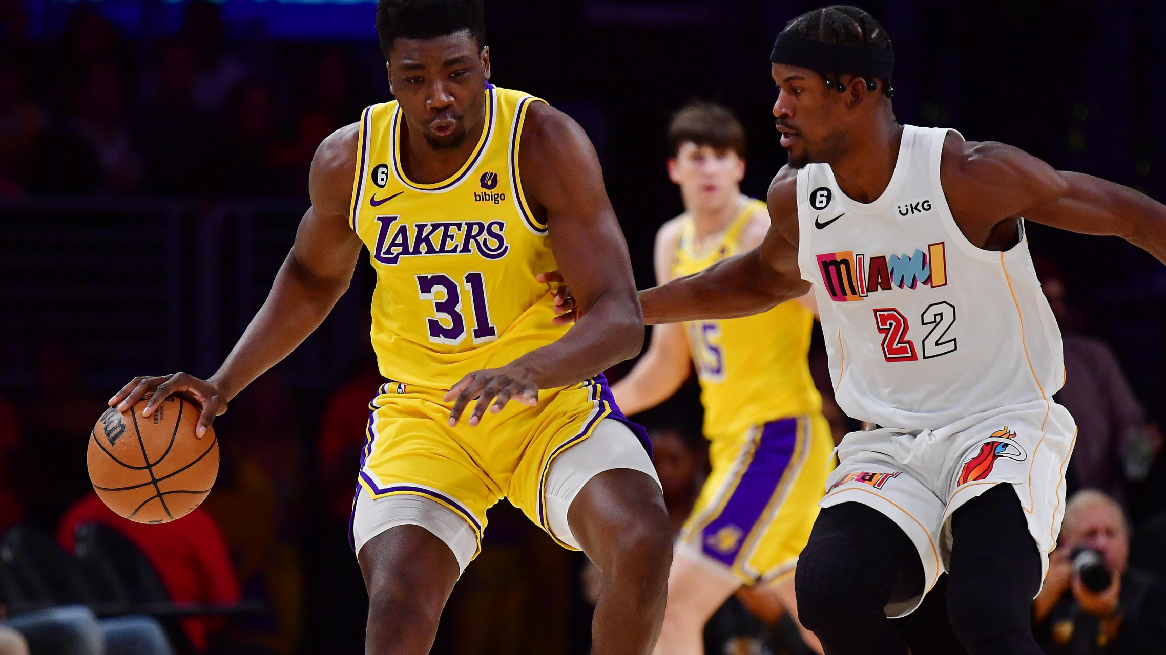 托马斯-布莱恩特11中9拿下21分9板 得分平个人赛季最高  #nba# #nba