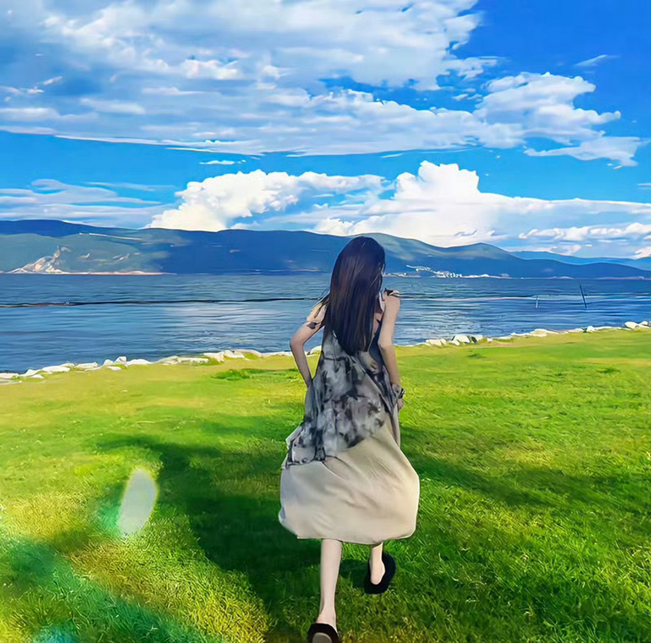 女生头像 | 奔向自由的远方