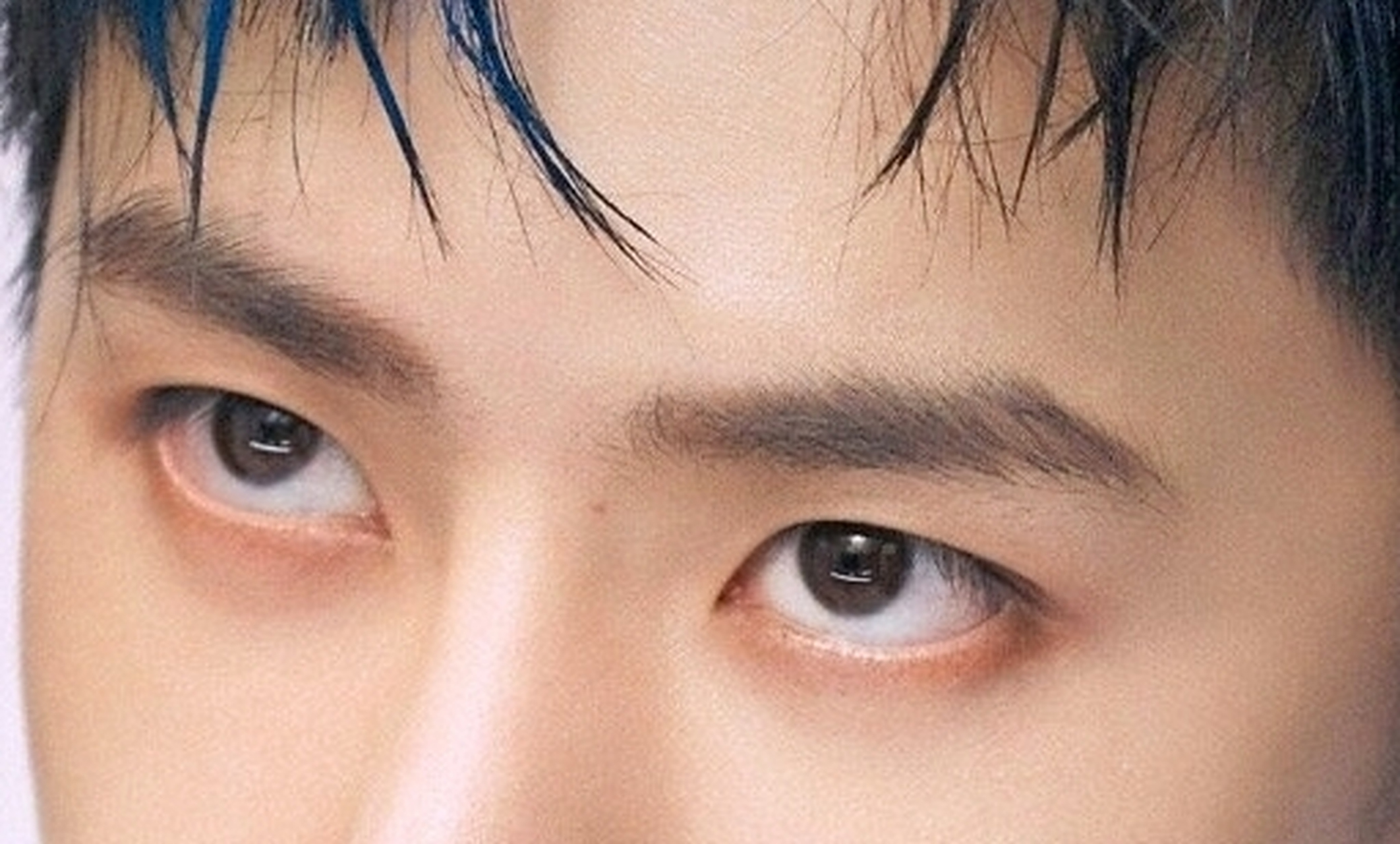 王一博# 一博性感的眉间痣合集,淡漠又多情的眉眼总是吸睛[爱你]