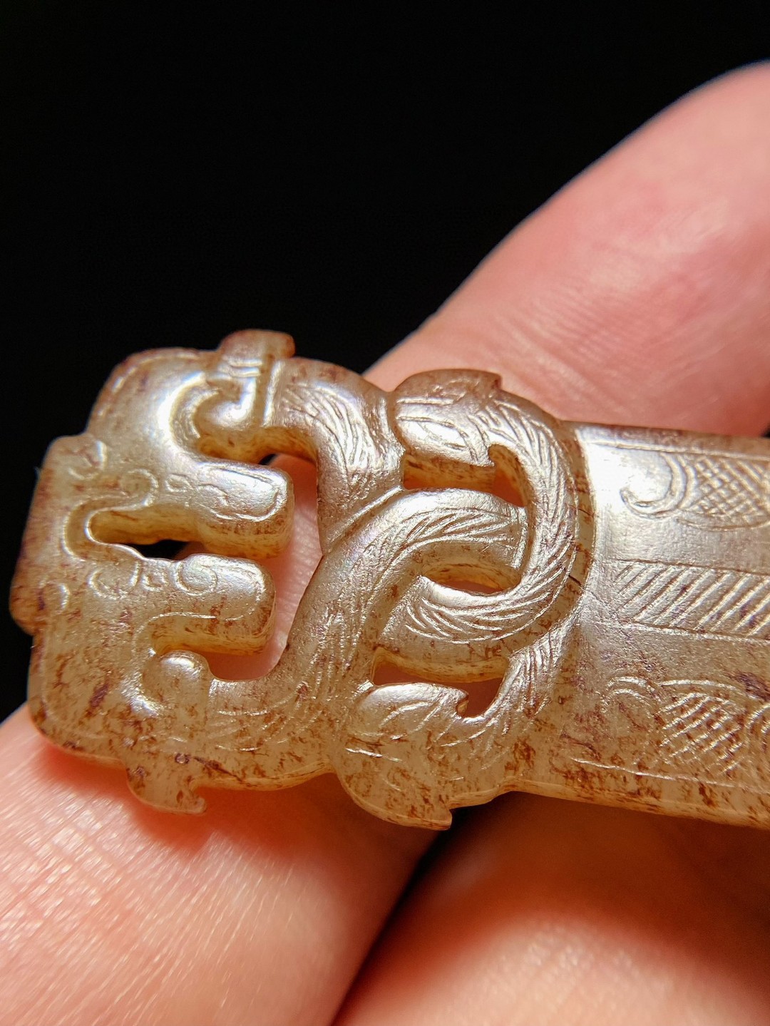 战国 和田玉籽料受沁 镂雕 螭龙纹 玉佩 挂件