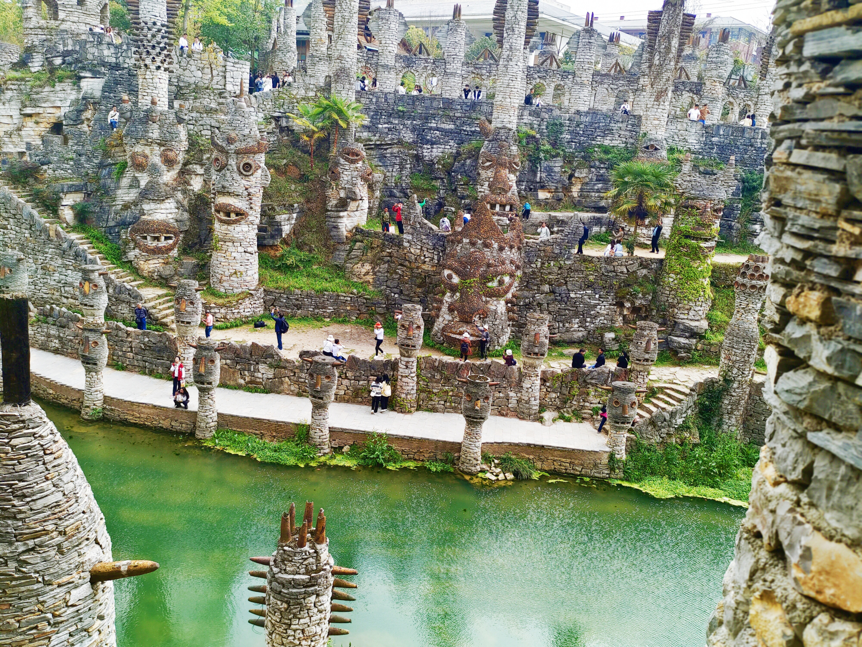 花溪夜郎谷#  传说中神秘的夜郎古国…… 67刚进入花溪夜郎谷,咎