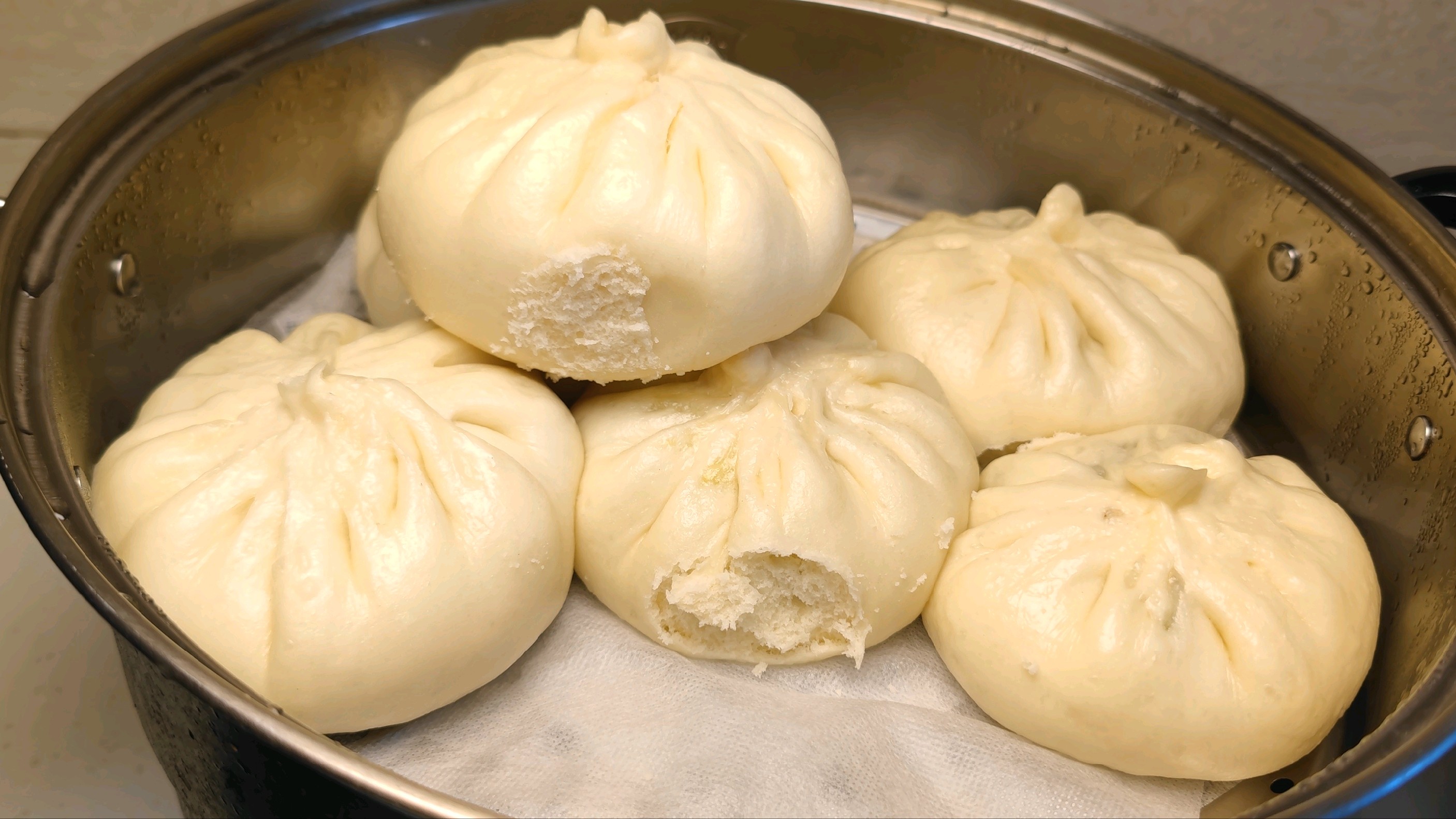 梅干菜肉包!太香了,小孩说比外面买的还好吃!