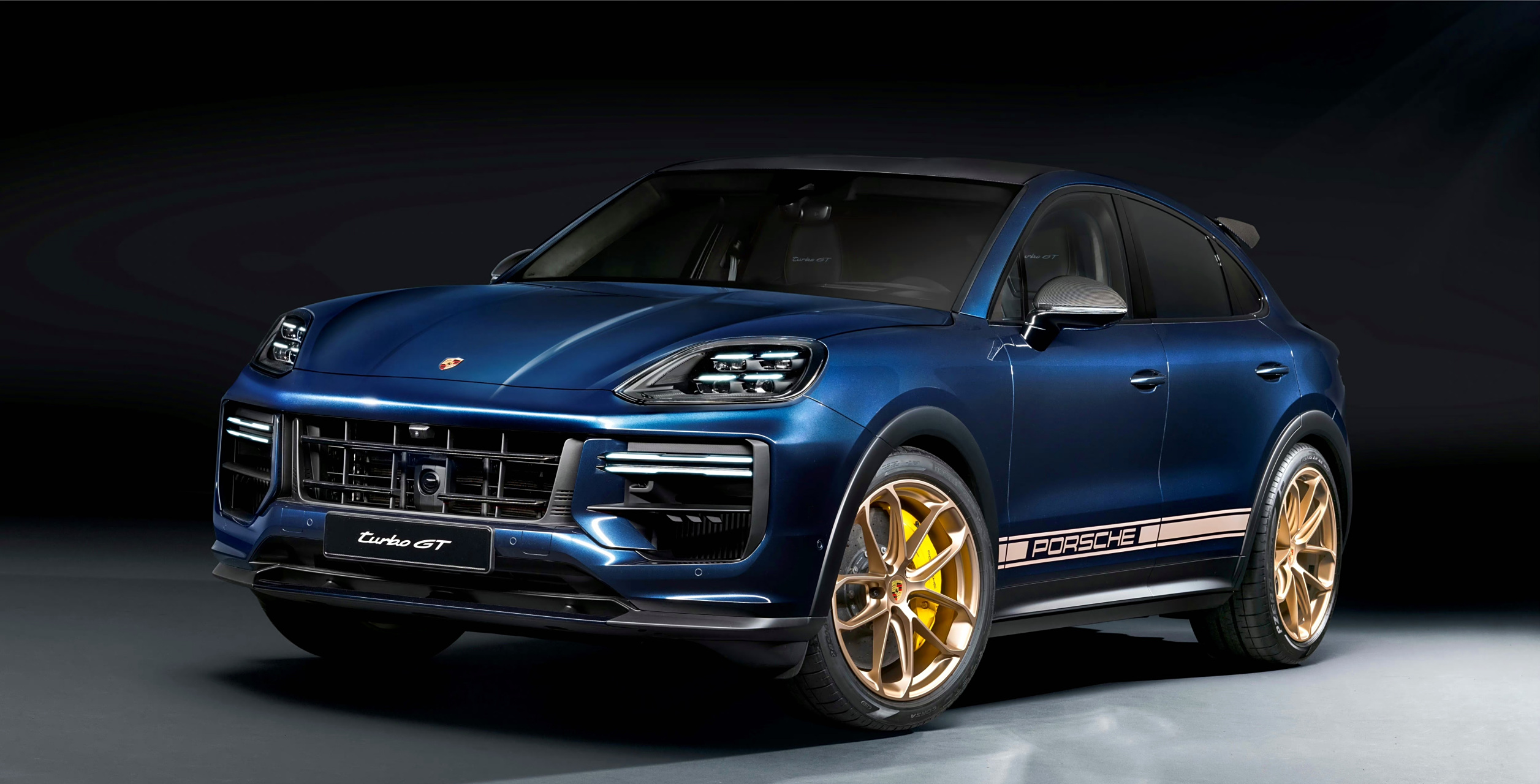 车身仅提供 coupe 轿跑 suv 版本  #保时捷卡宴coupe# #2023上海车展