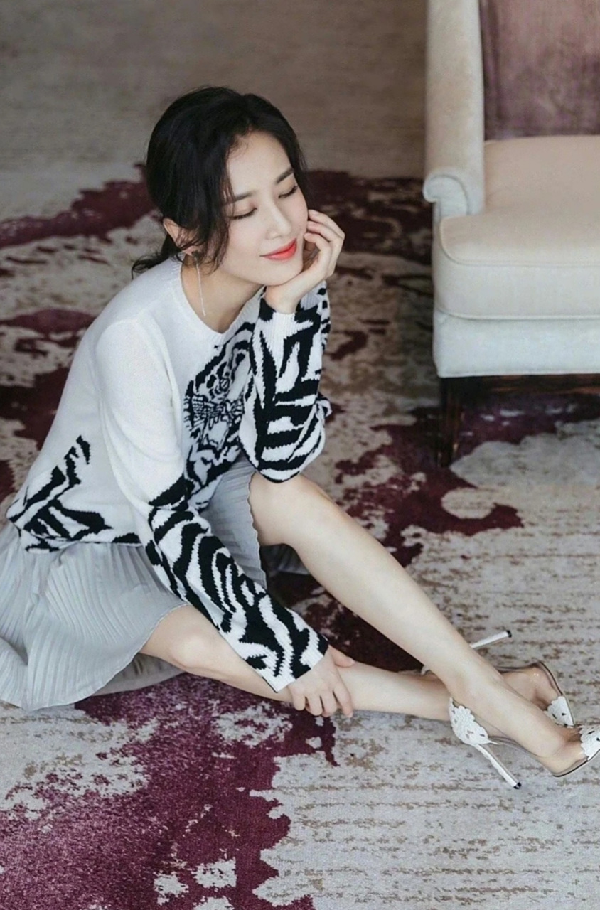 黄圣依的各类高跟鞋搭配