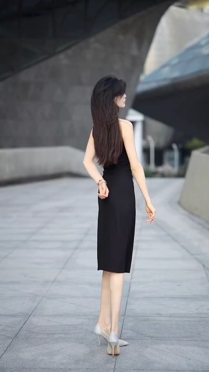 标准的模特步,满满的高级感!