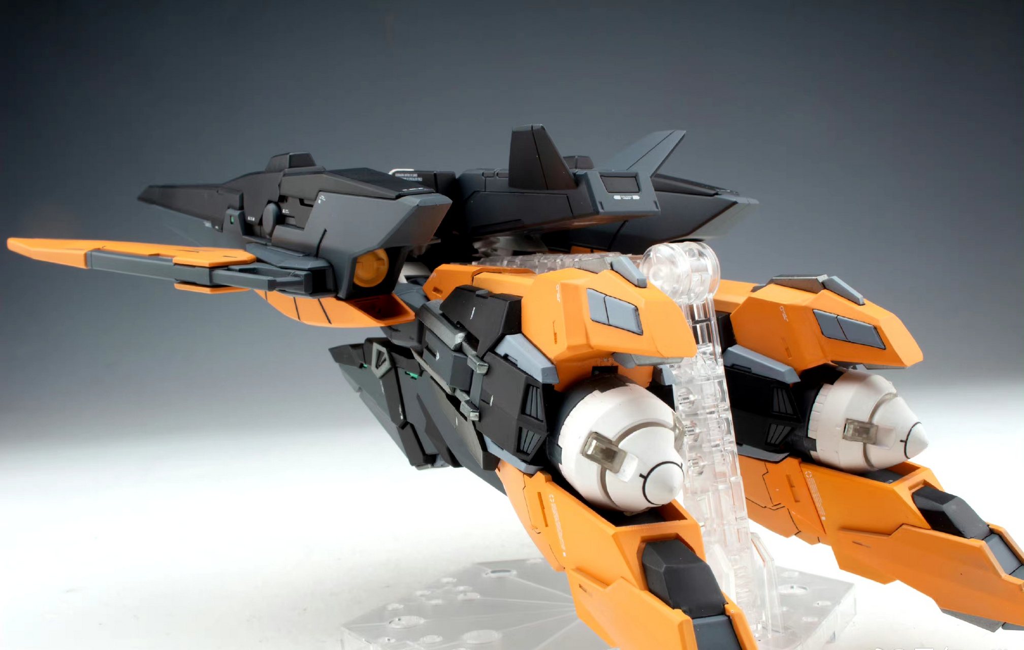 模型欣赏:机动战士高达00 hg 妖天使最终决战样式,制作 八太会说话