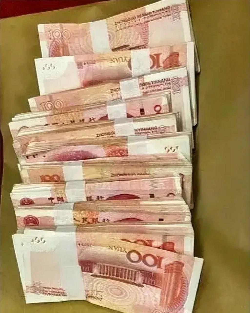 纠结,这10万块钱该不该借?