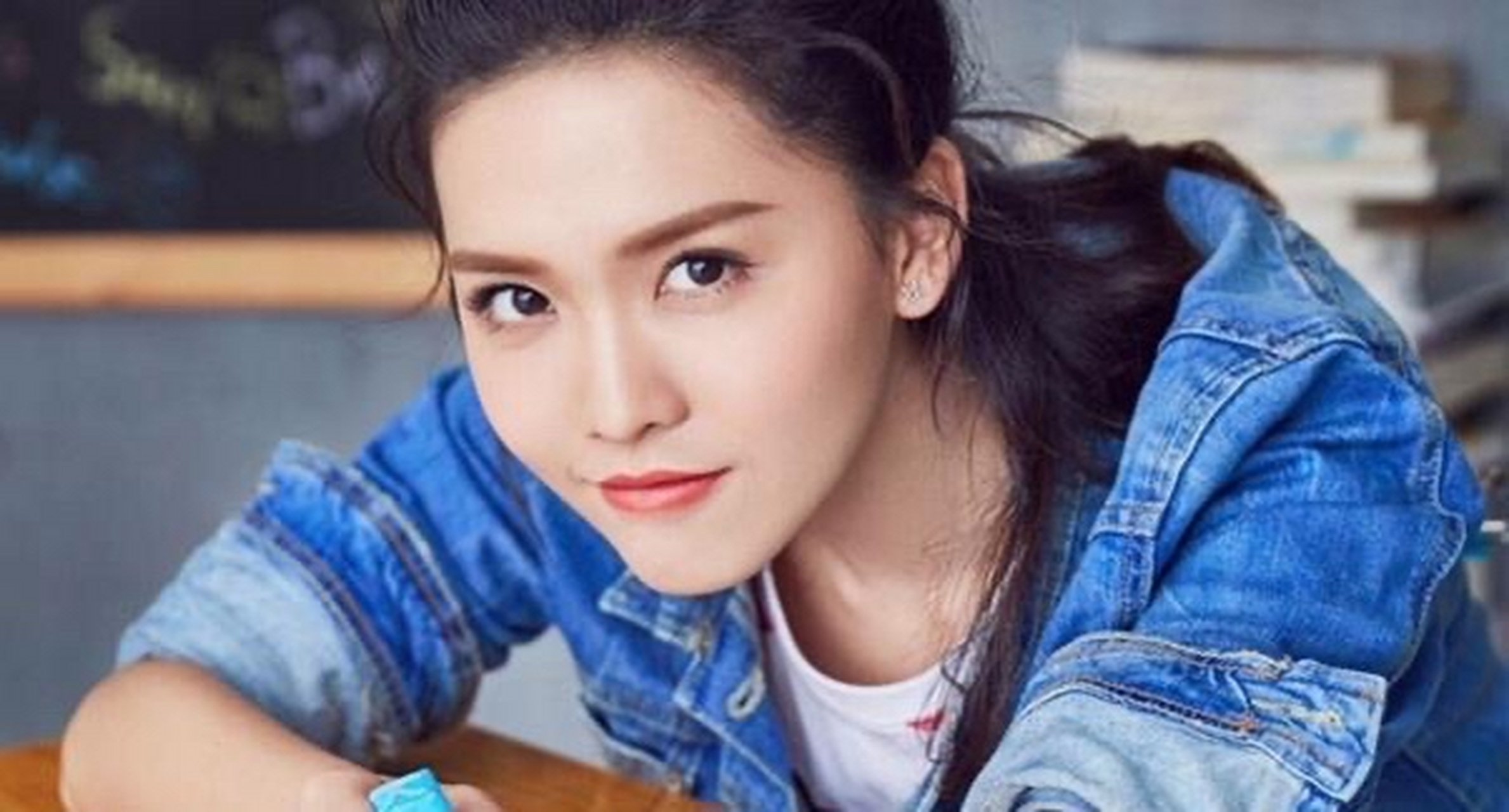 王洋,1992年7月6日出生于湖北荆门,中国内地女演员,歌手,毕业于上海