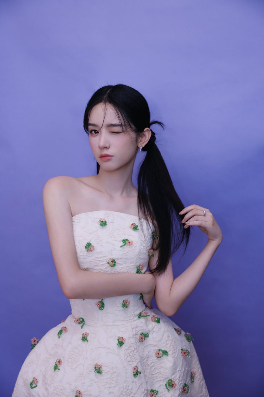 周也高清壁纸头像(四十)[打call]