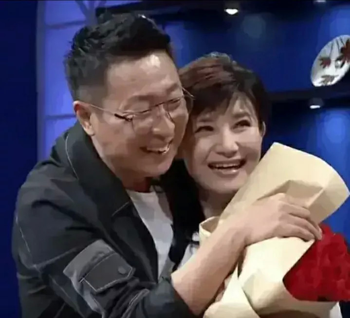 林永健小气抠门?妻子看上5800元的短裤,他舍不得让买!