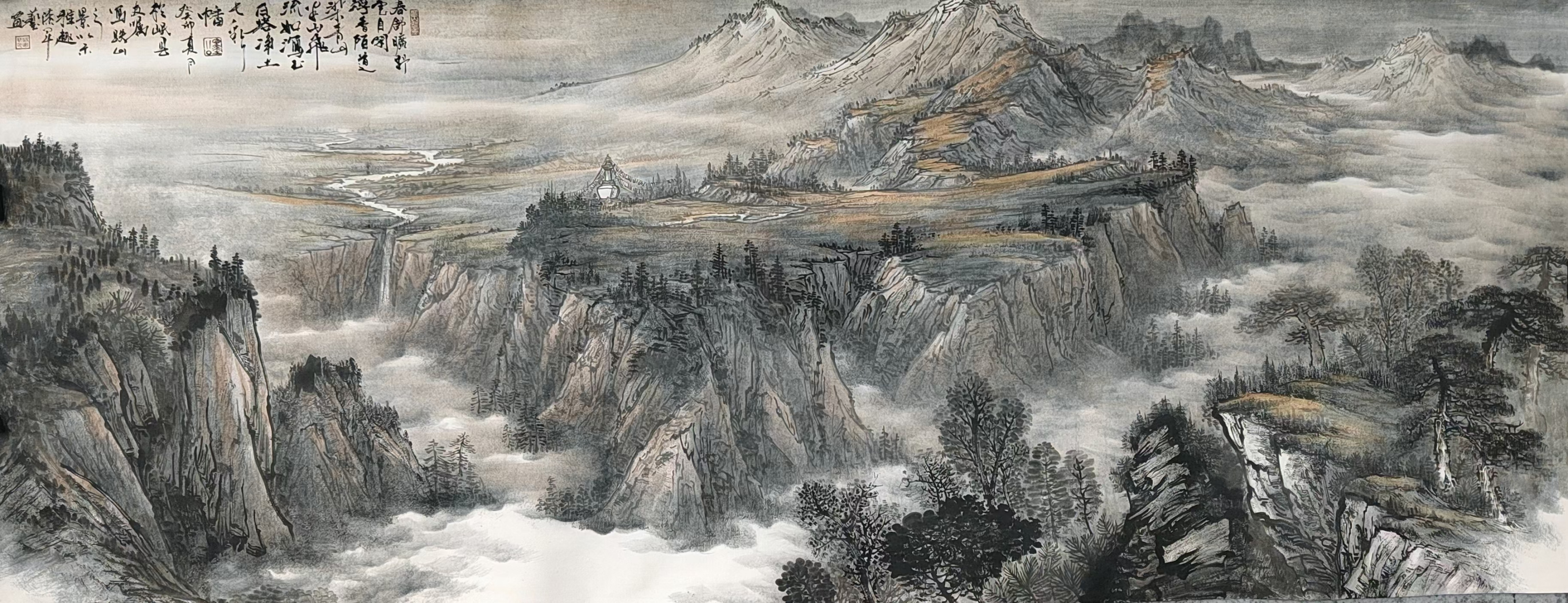 春舒旷野云自闲, 浮香陌道染青山. 山半飞流如泄玉, 白塔净土七彩幡.