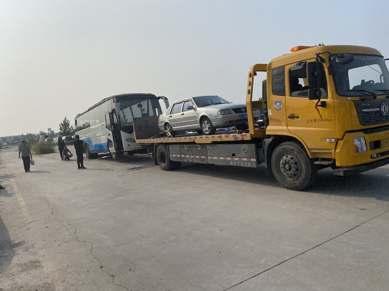 汽车救援拖车多长时间到达现场?高速货车救援拖车收费标准多少?