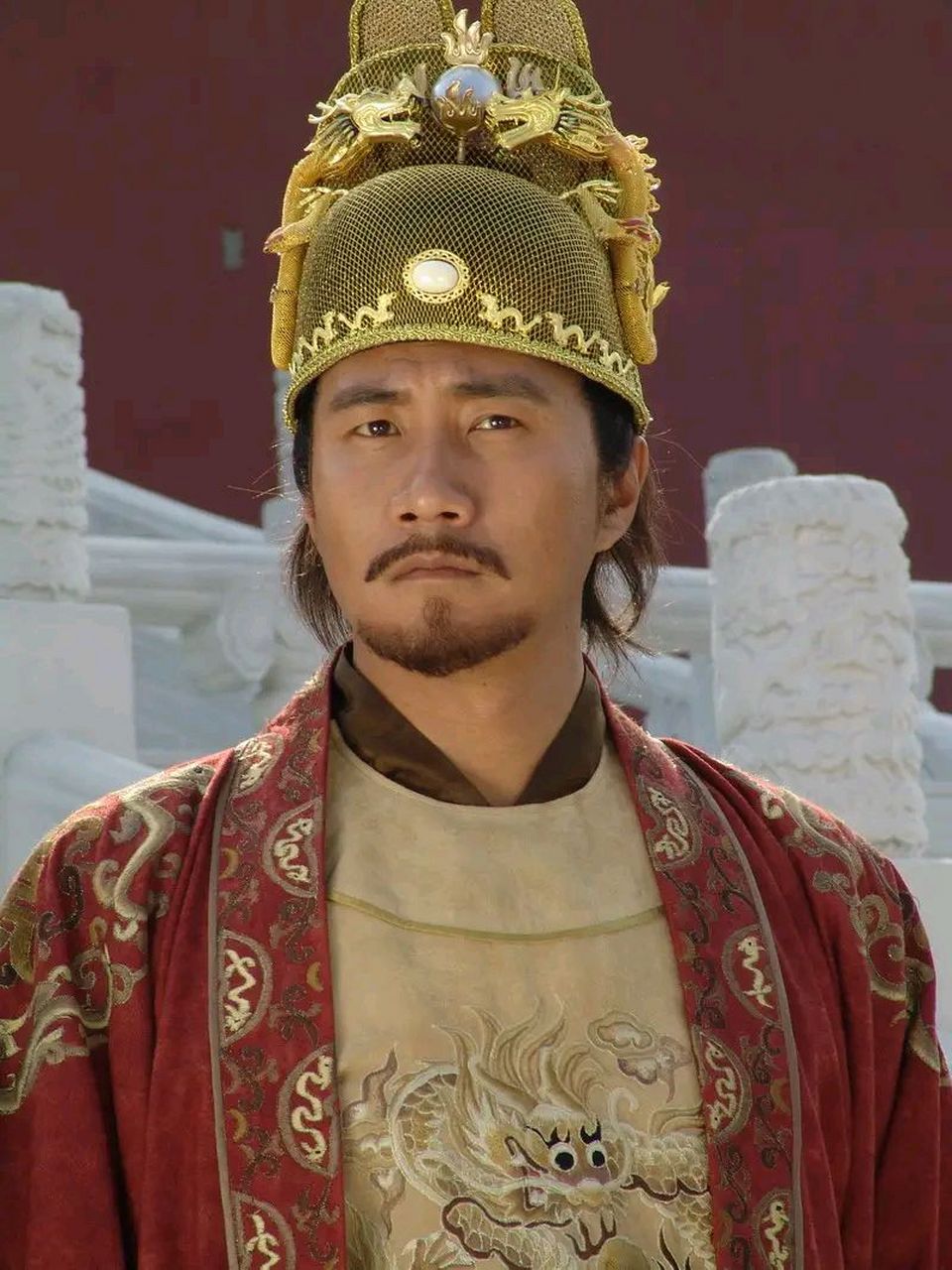 明朝开国功臣结局: 1.徐达.开国第一功臣.病亡,享年54. 2.常遇春.