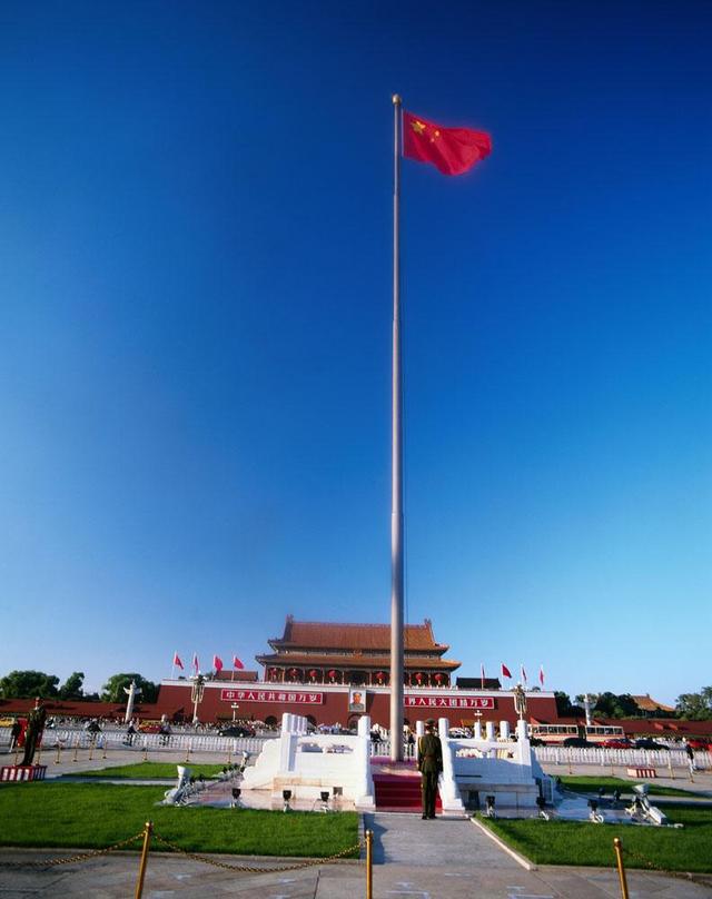 展望中国国旗
