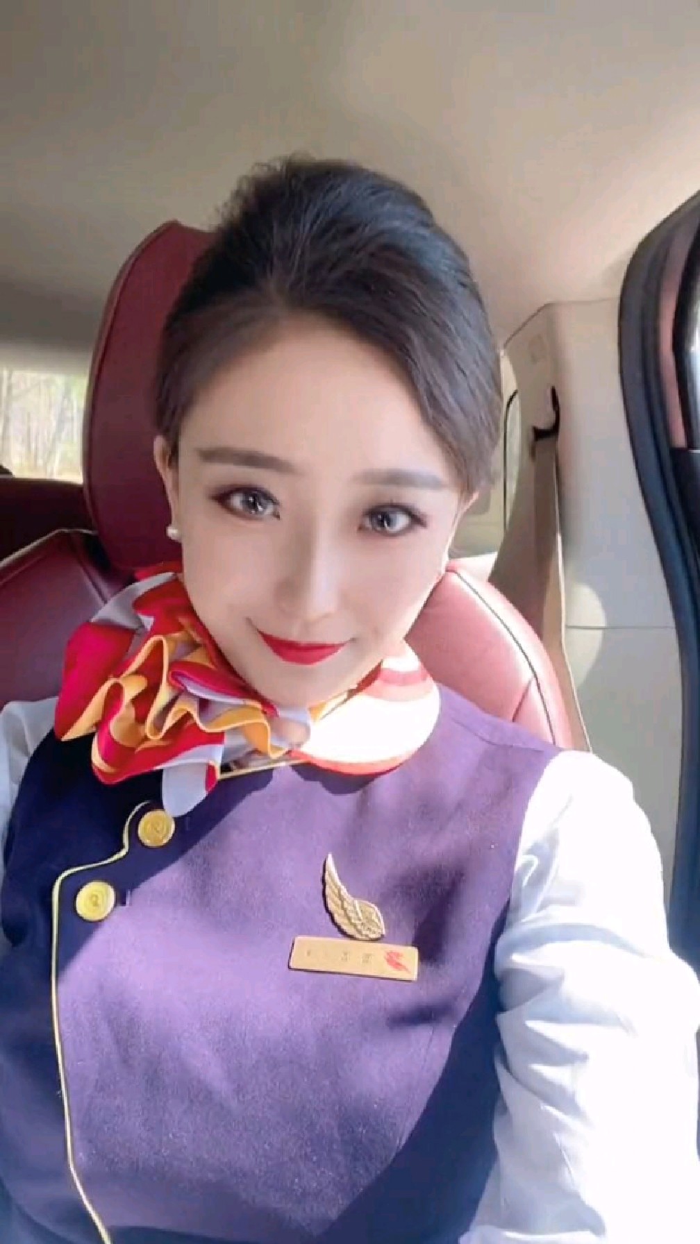 高颜值美女空姐