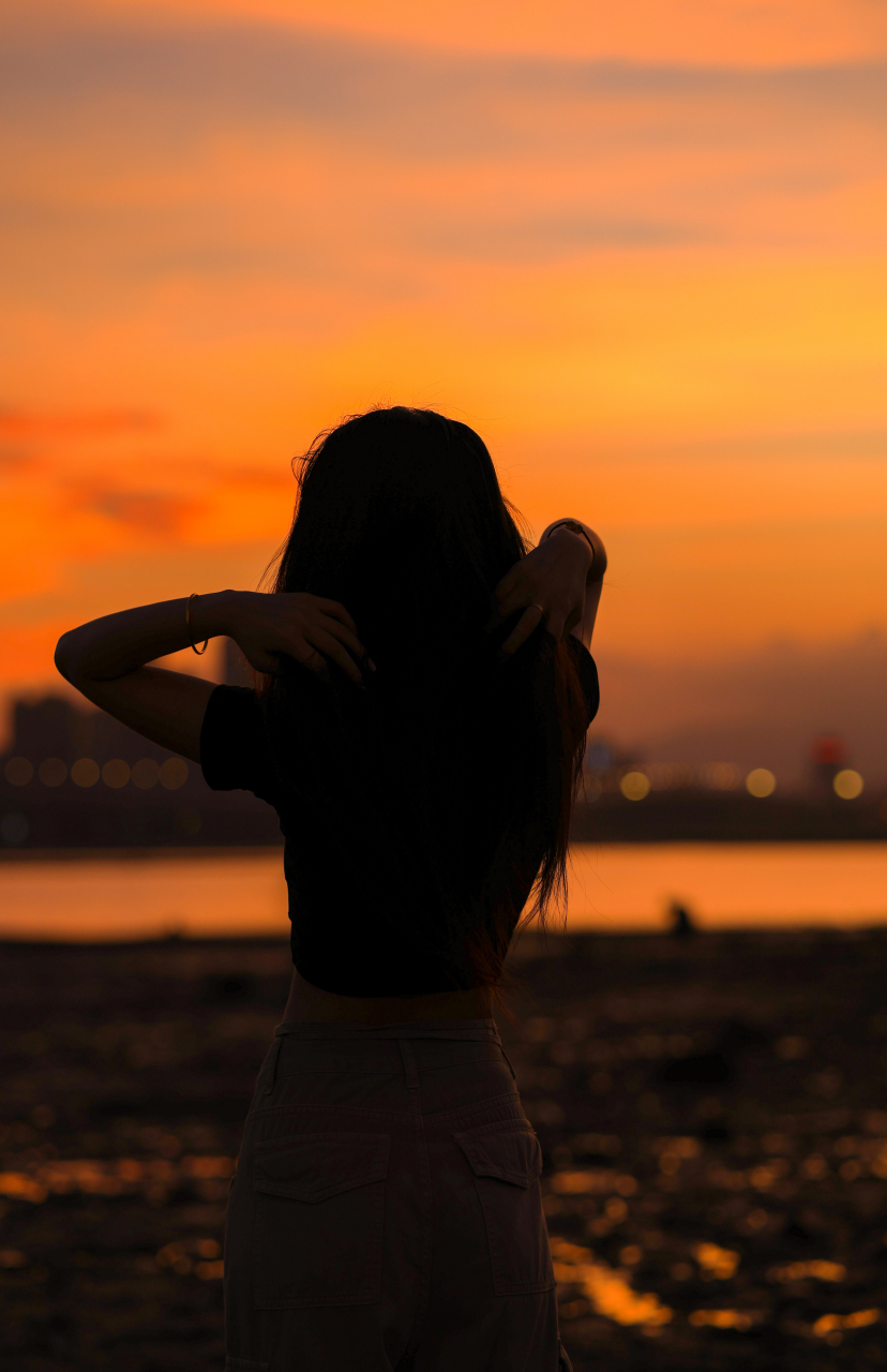 最新作品,一组夕阳剪影,视频已经上传,各位小伙伴去看看视频吧,拍摄