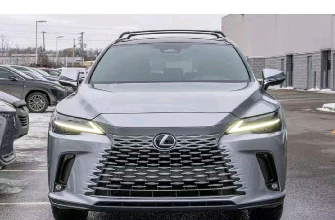 雷克萨斯rx:银色漆面涂装质感一流,2.4t动力澎湃,竞争力强大
