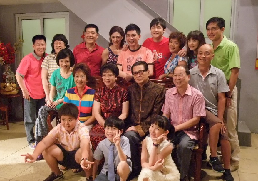 《外来媳妇本地郎》四次千集合照,人数越来越多质量却不及从前