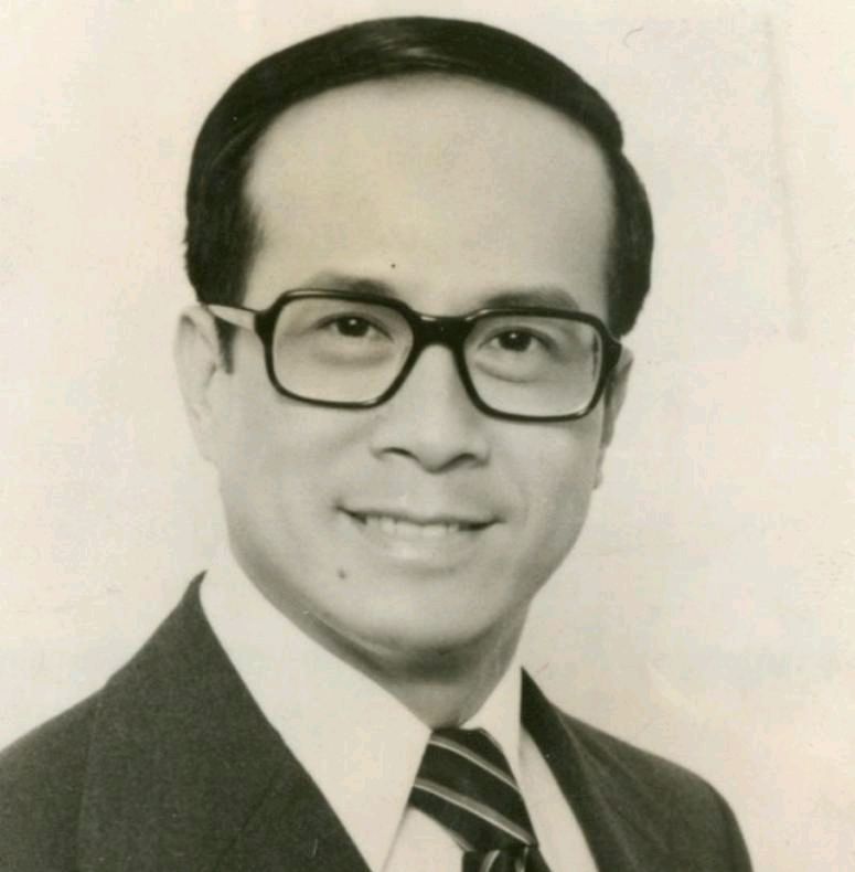 李嘉诚与时间赛跑,安保花10亿,一粒药156万,却对弟弟一毛不拔?