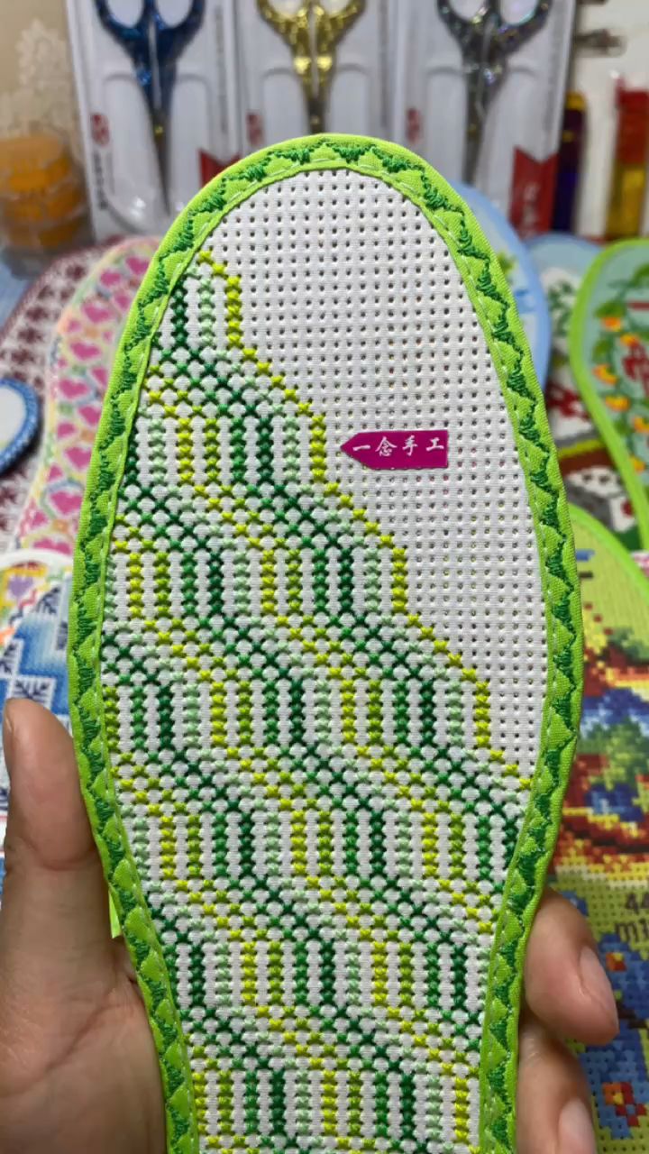 十字绣白板鞋垫新图 #十字绣鞋垫半成品 #十字绣鞋垫白板新图 #纯手工