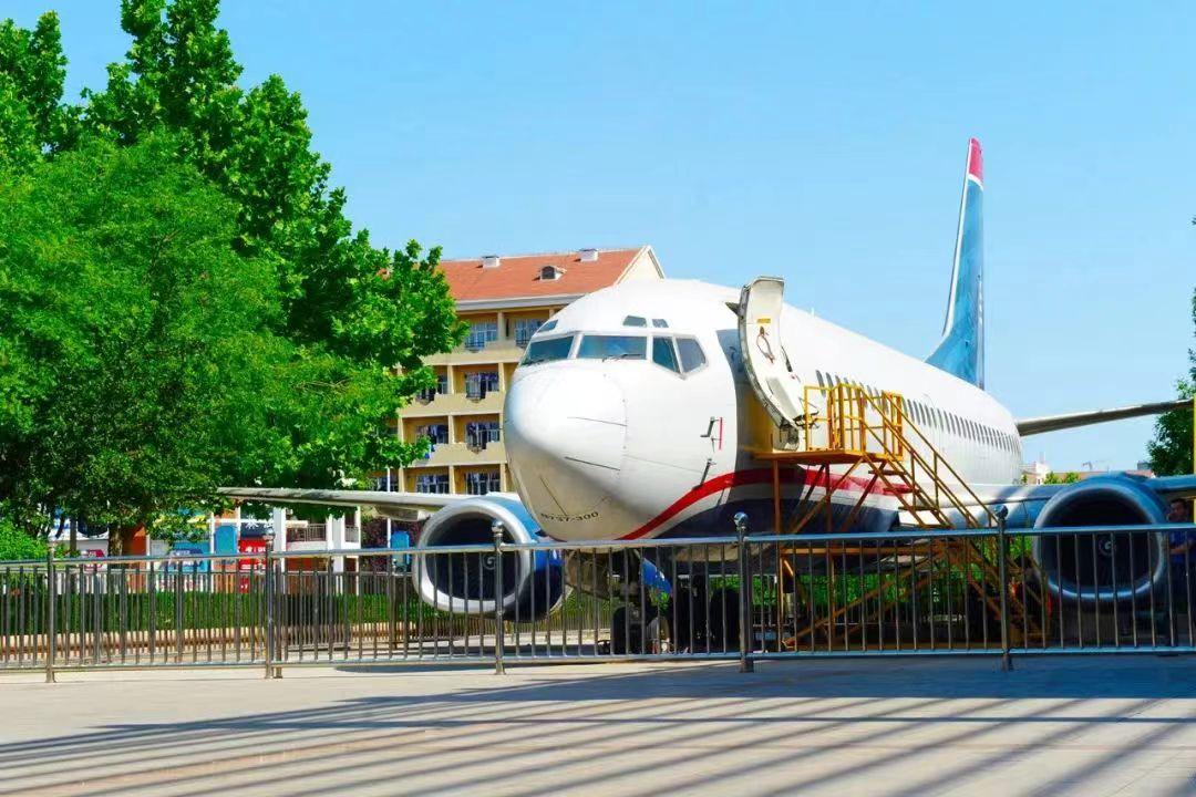 赢了,滨州学院更名为山东航空学院算是实至名归,因为该校的优势学科和
