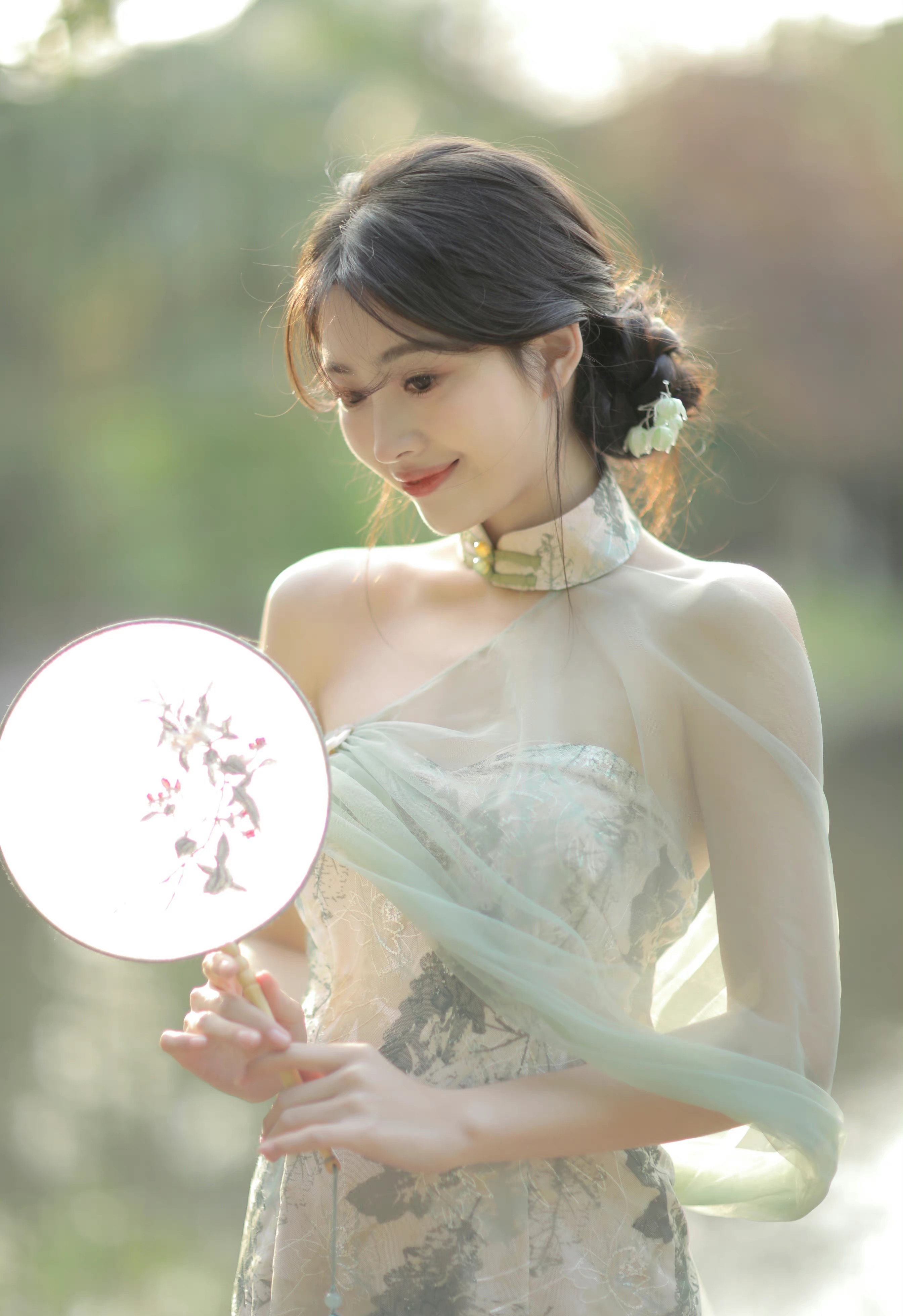 芊芊少女,清纯甜美!如沐春风,温柔恬静
