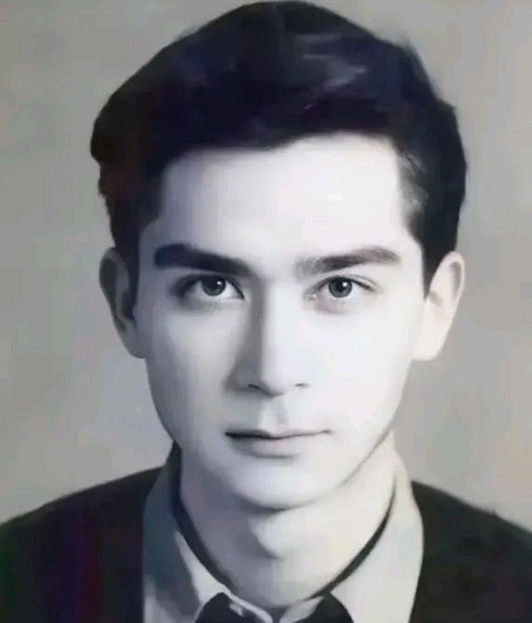 中国石油专家王德民教授,早年因为长得太帅,被很多女生倒追,他却不胜