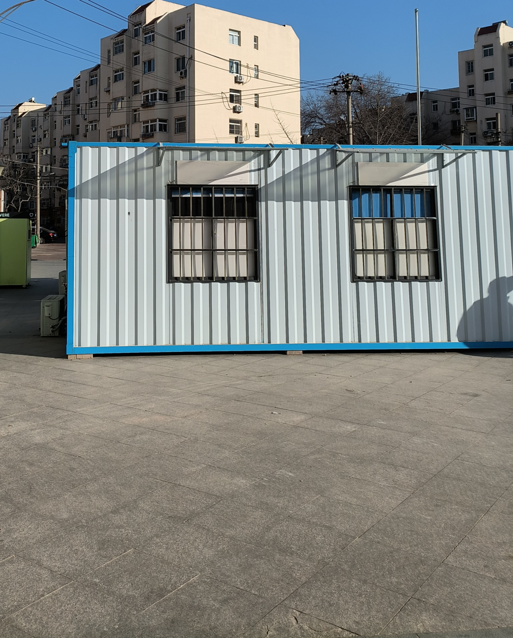 疫情基本过去了 这些散落在各地的铁皮屋 该何去何从? 你怎么看?