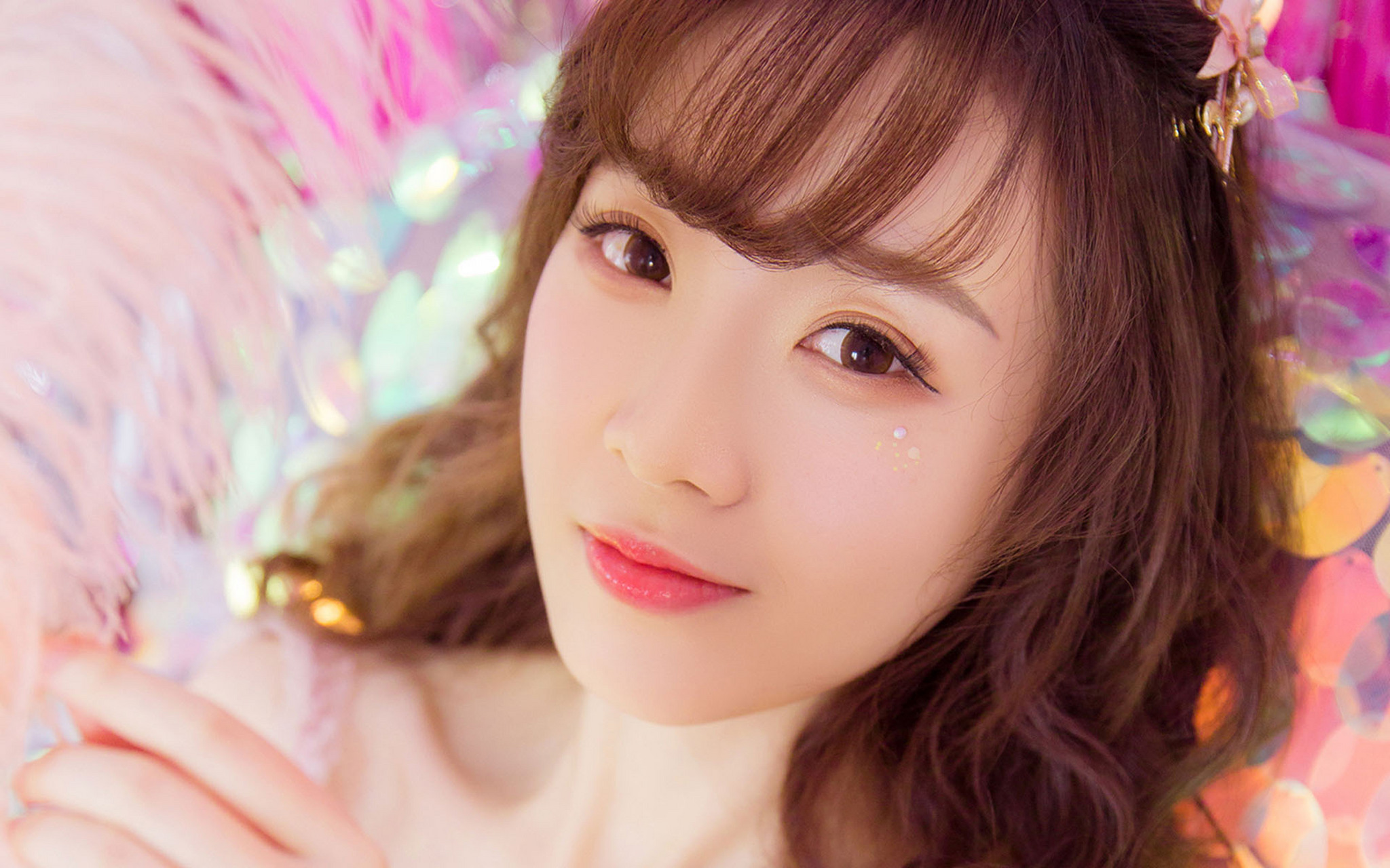 剩下那个没被射中的太阳,夸父去追.