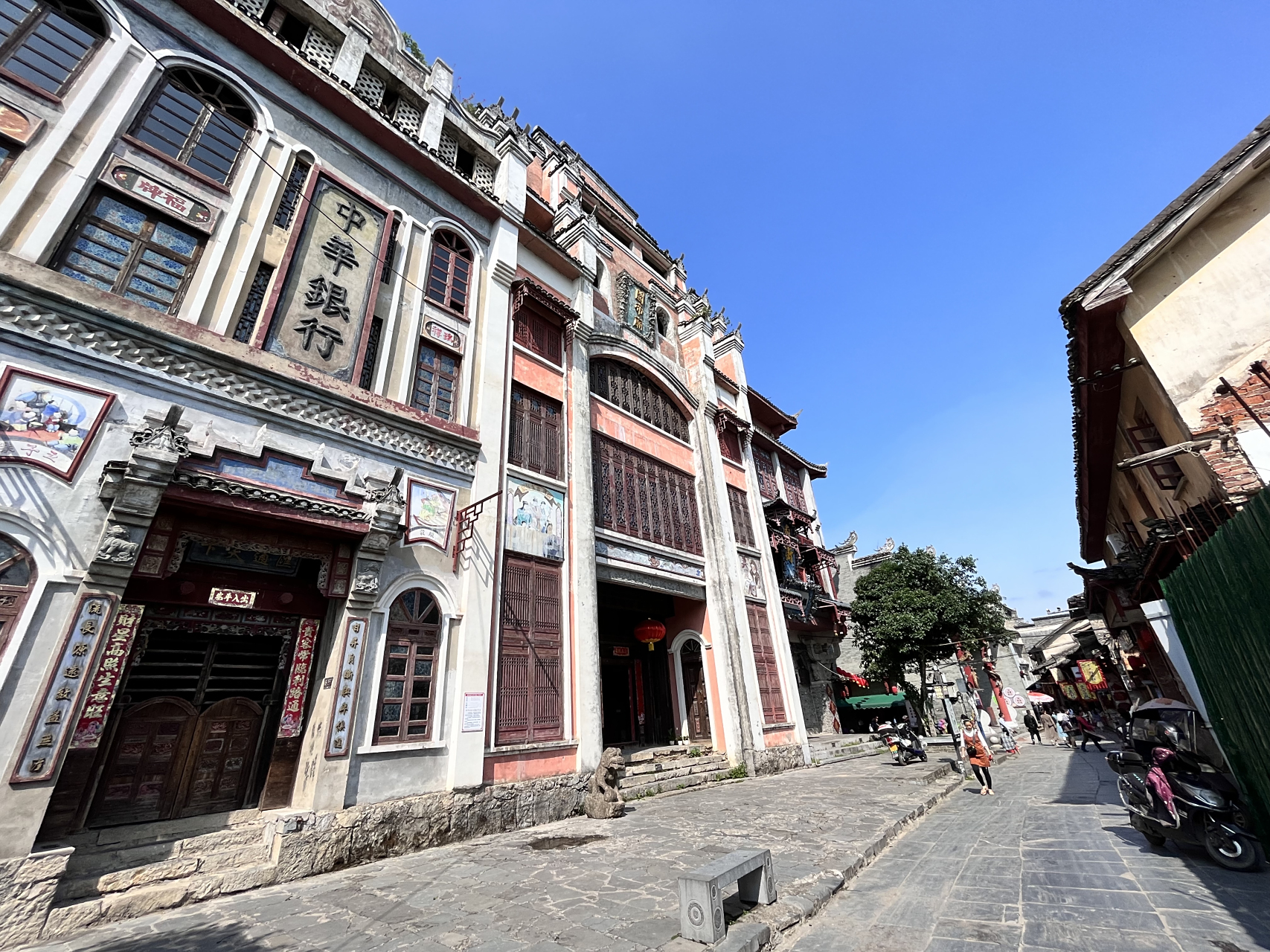 漓江边的大圩古镇