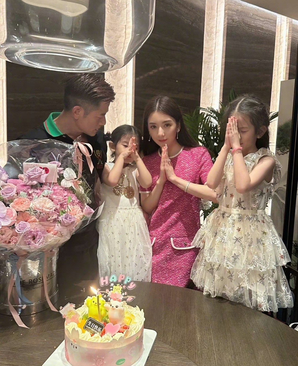 张学友刘德华郭富城黎明四大天王,四个都生女儿,沒儿子.