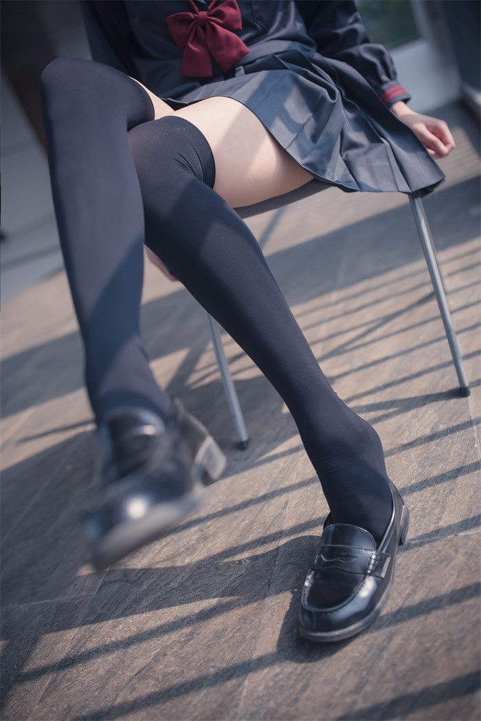 风之领域精品写真@No.131 JK户外长腿黑丝 [45P/223MB]