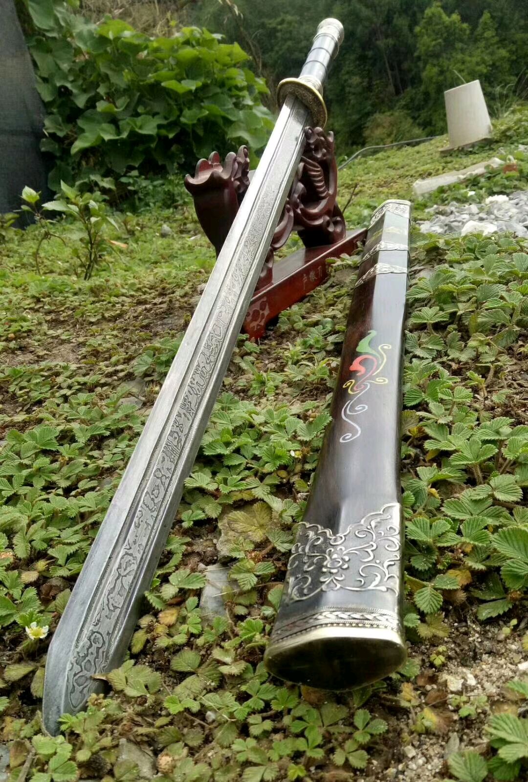 「鉴赏」户撒手工精品正义剑,刀王最新作品