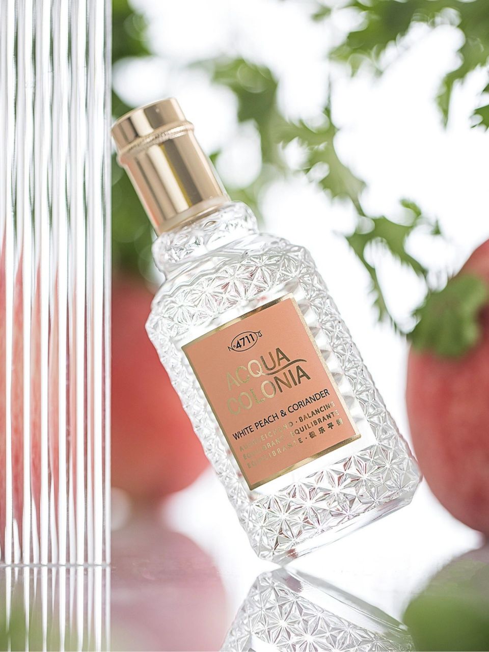 4711家的白桃芫荽香水,真的是种草很久,相信很多人也会好奇白桃 香菜