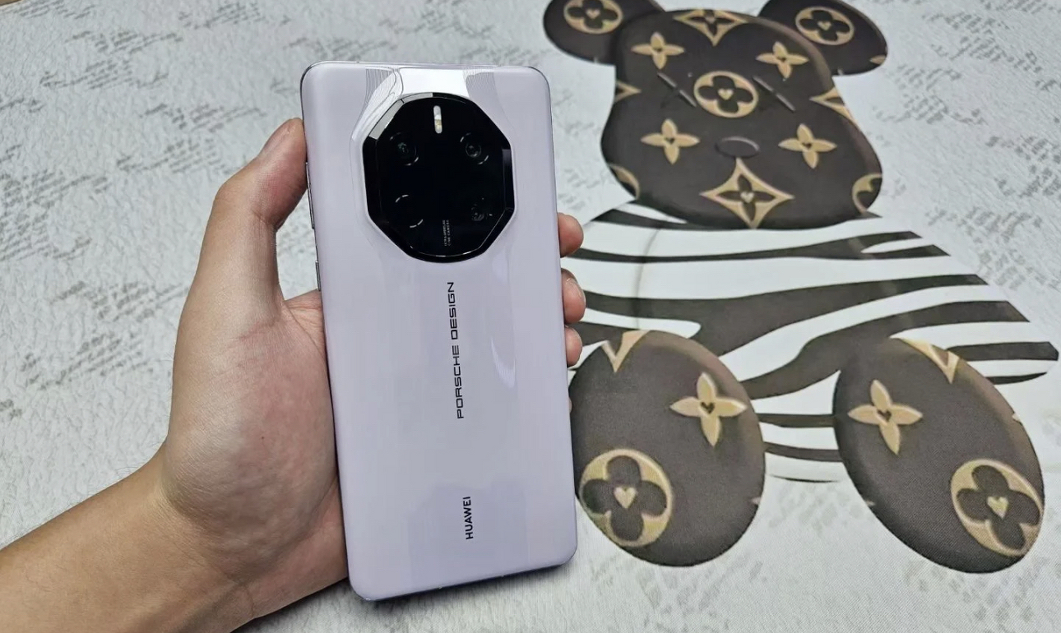 时至今日,你觉得华为mate50rs这款机型,还可以使用多久呢?