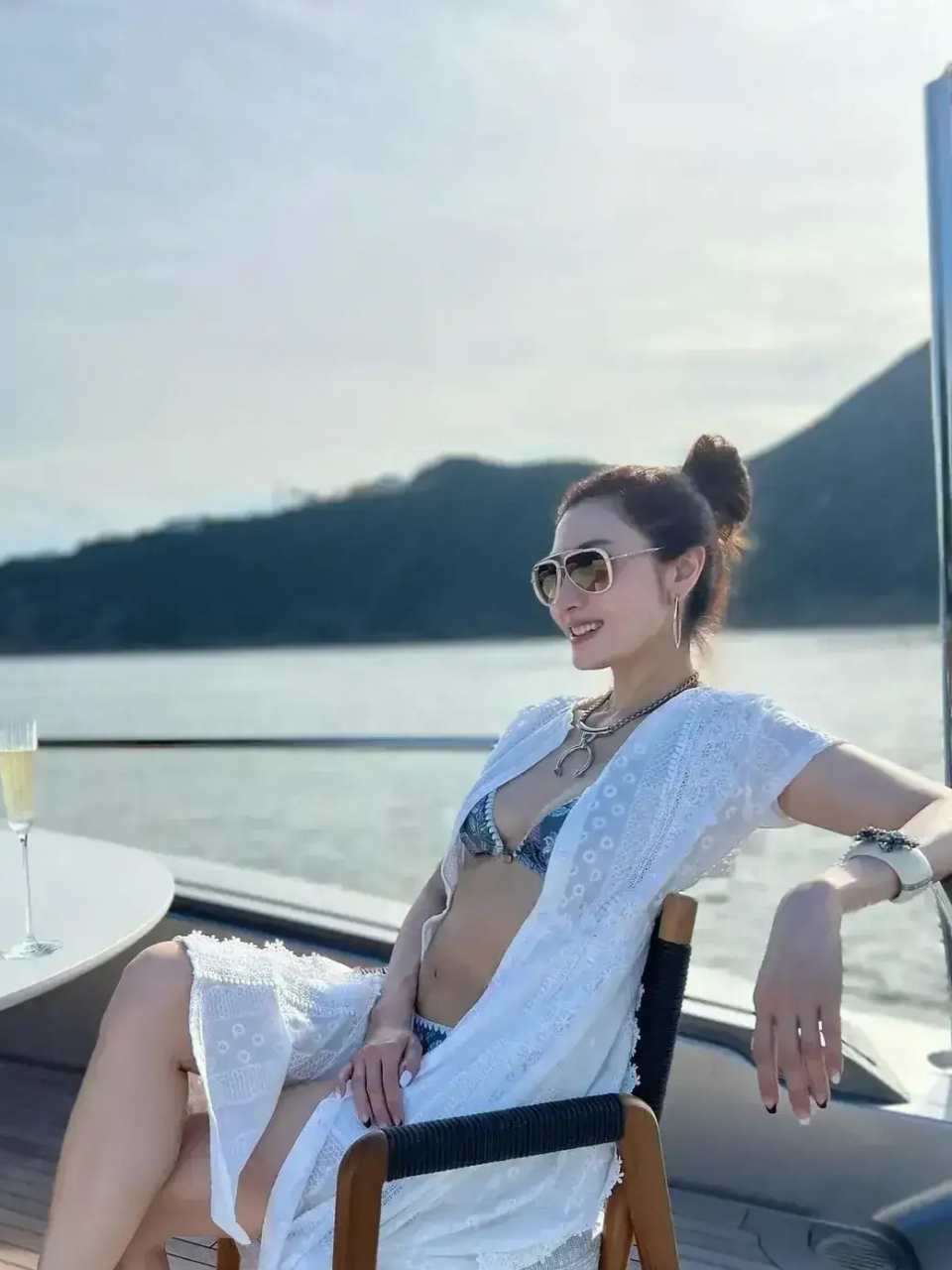 李嘉欣比基尼写真