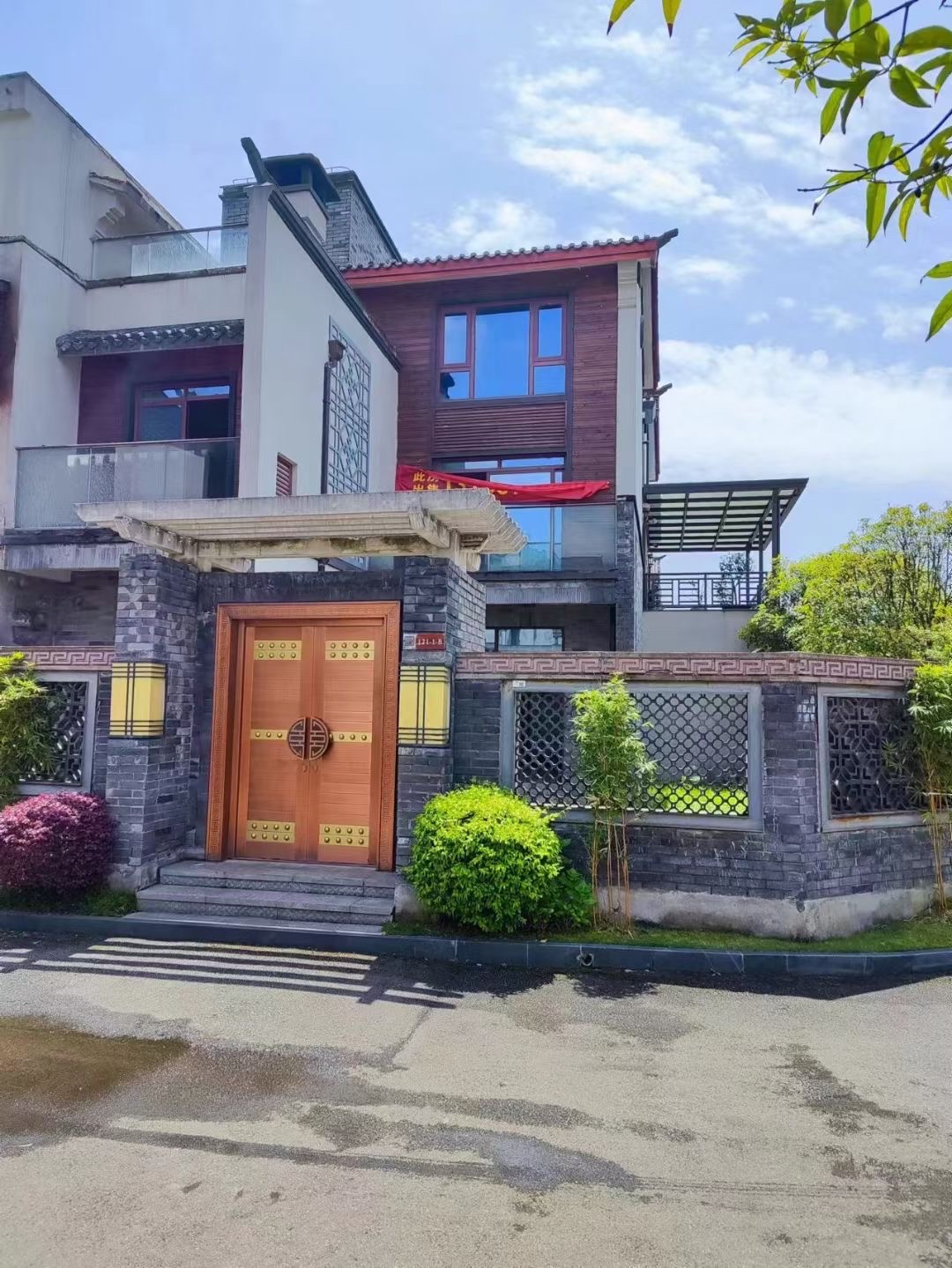 贵州双龙航空经济区双龙镇双拼别墅