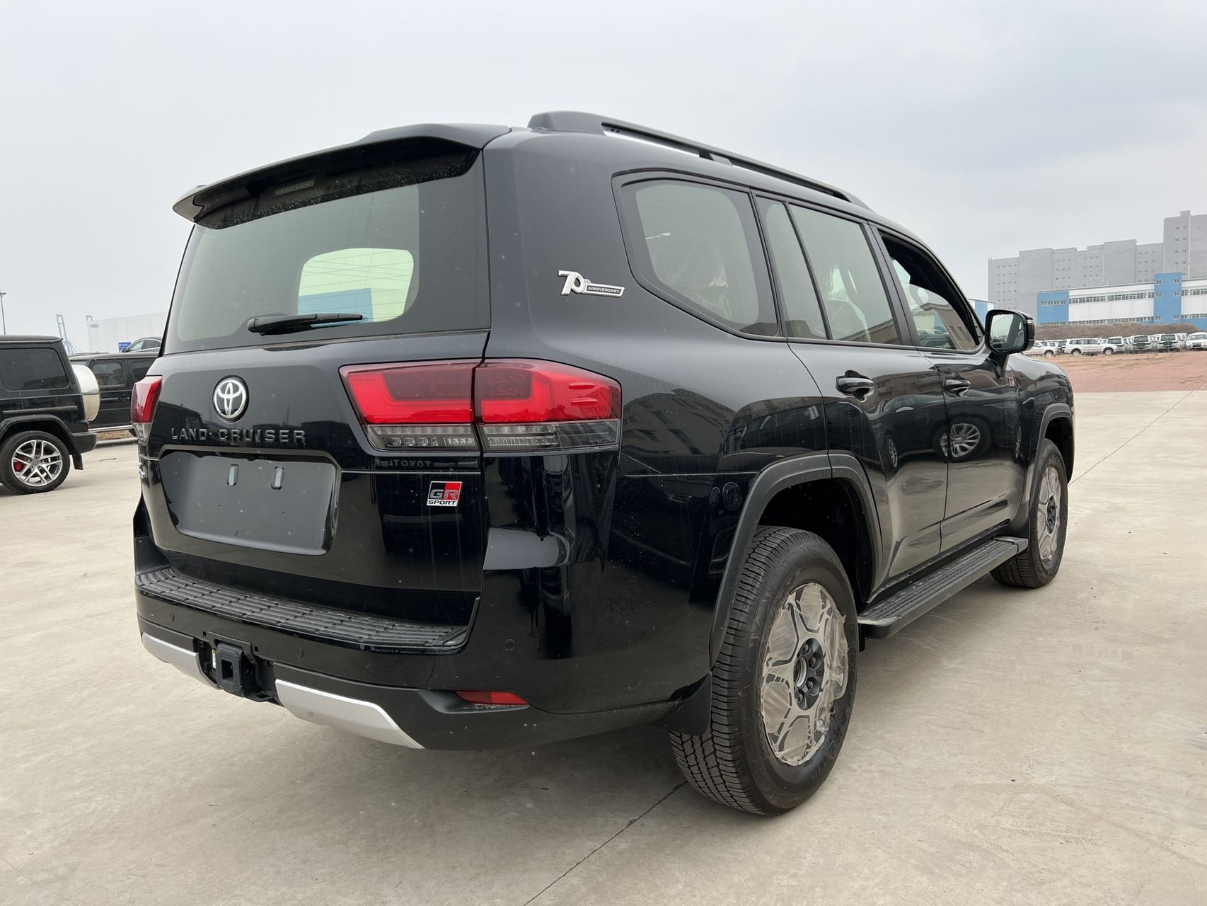 国六排放丰田lc300gr赛道版