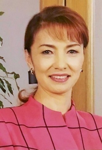 中山麻理