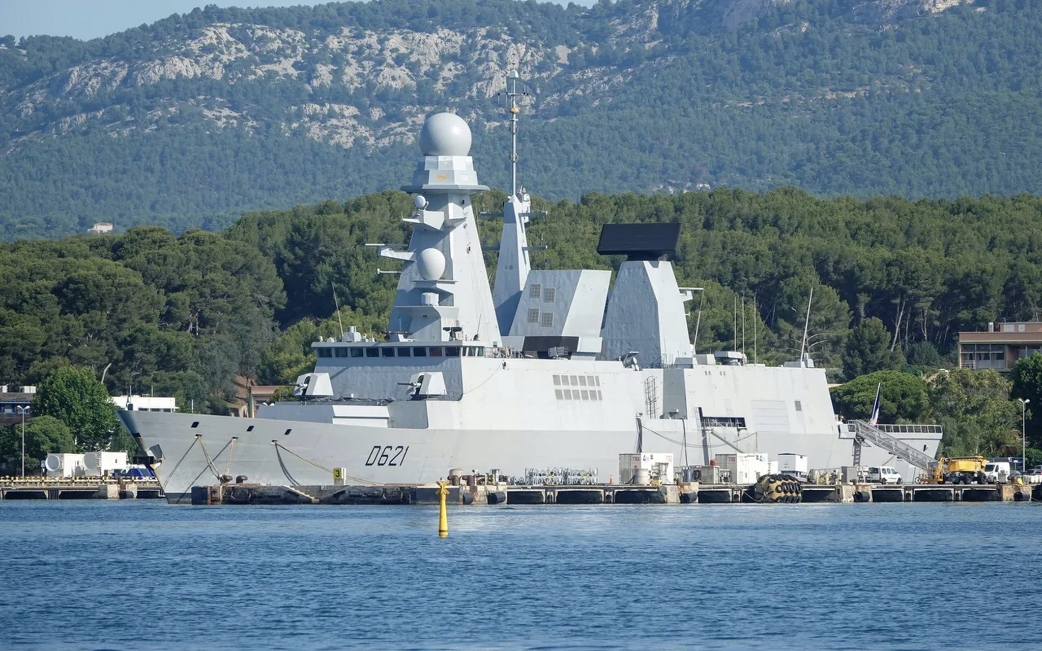 法国9193海军d621骑士保罗号 福尔班级驱逐舰 该级属于法意联合