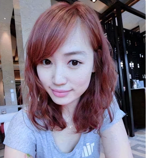 "美艳娇妻"马蓉,放弃着优渥生活选择一条悲惨的道路,现状如何