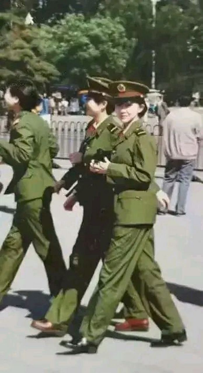 九十年代女兵军装图片图片