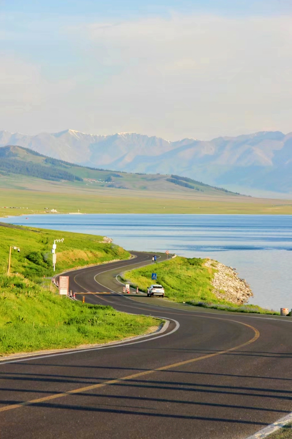 伊犁旅行攻略——赛里木湖~伊宁