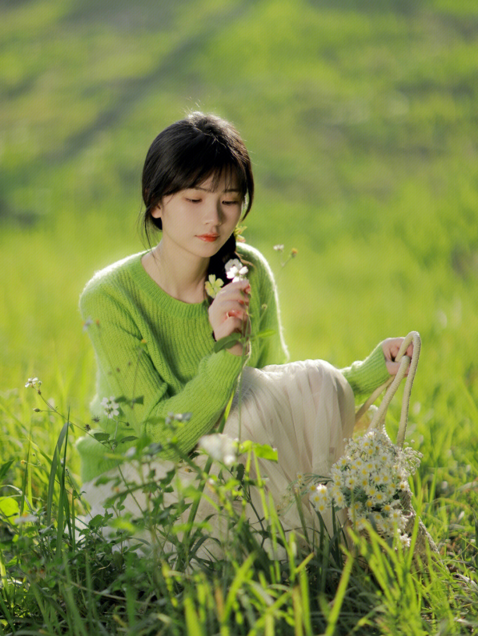 春天绿色森系阳光少女写真