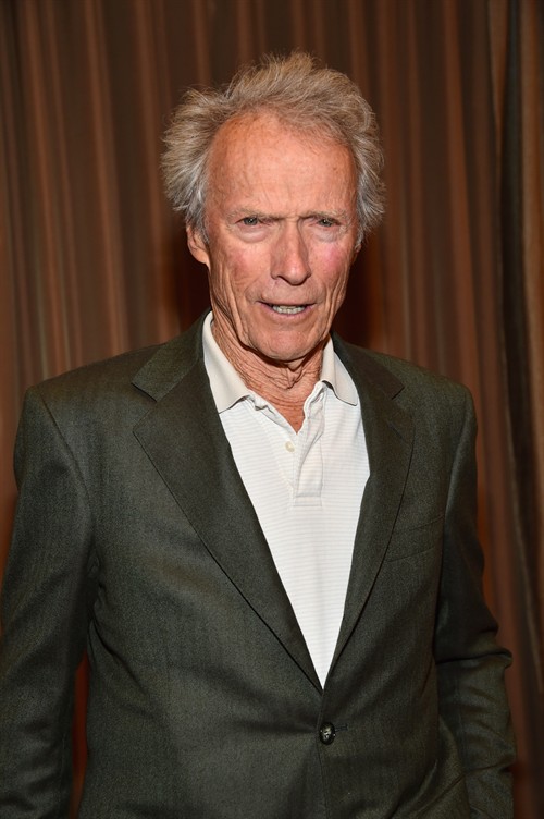 93岁的伊斯特伍德,还在拍摄电影,这肯定是世界之最了!