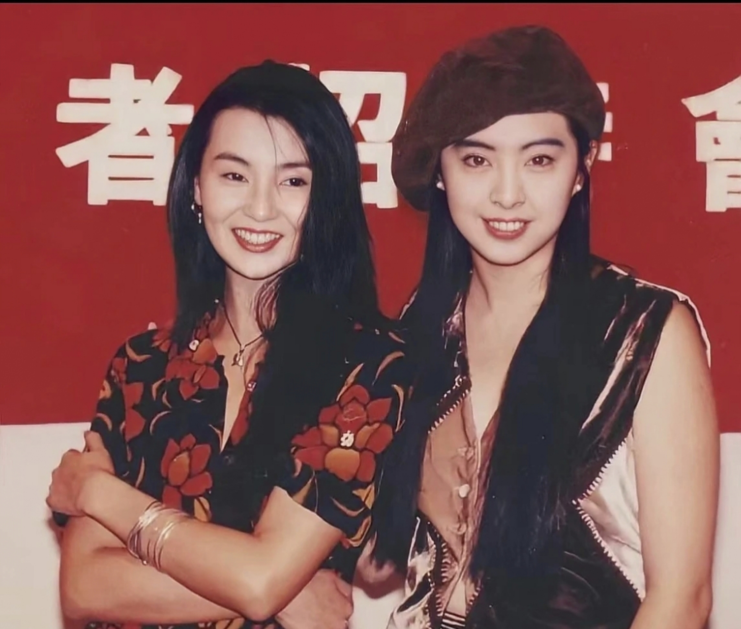 80后的两大女神6015张曼玉,王祖贤好时尚啊!  #时尚