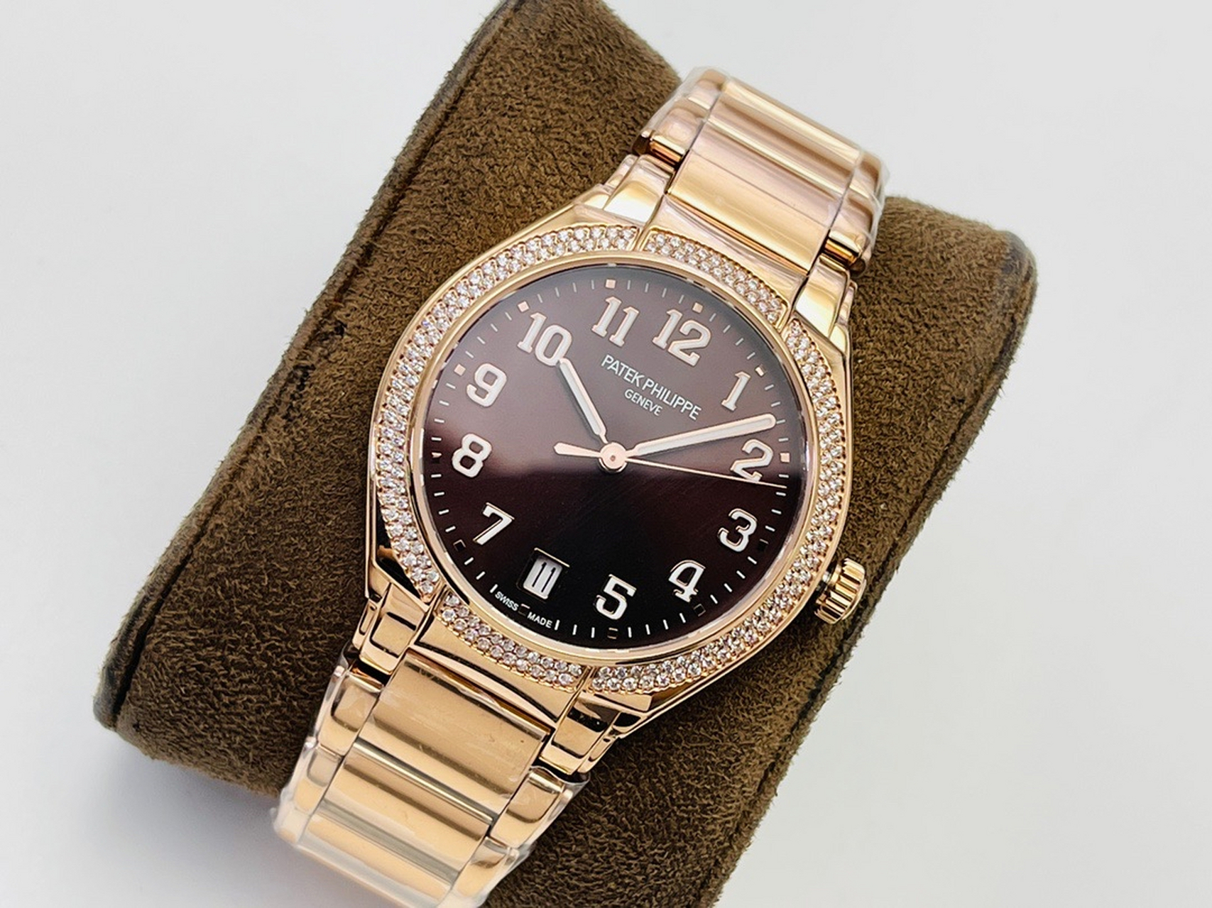 名表鉴赏: 百达.翡丽 twenty～4系列7300闪爆登场!